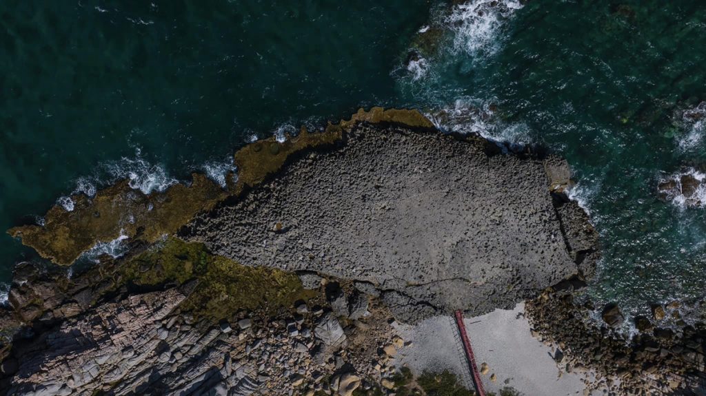 Bãi đá Mặt Trăng Hang Rái