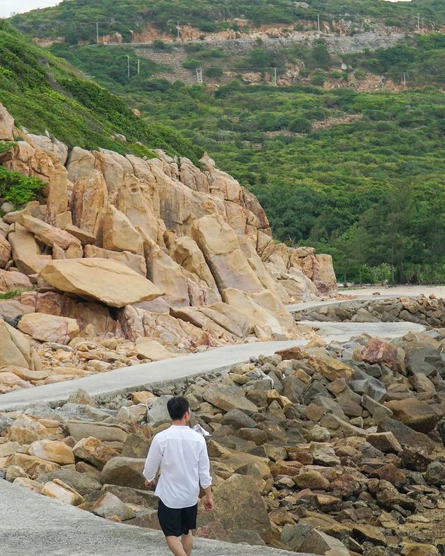 Đường vào Bãi Thùng