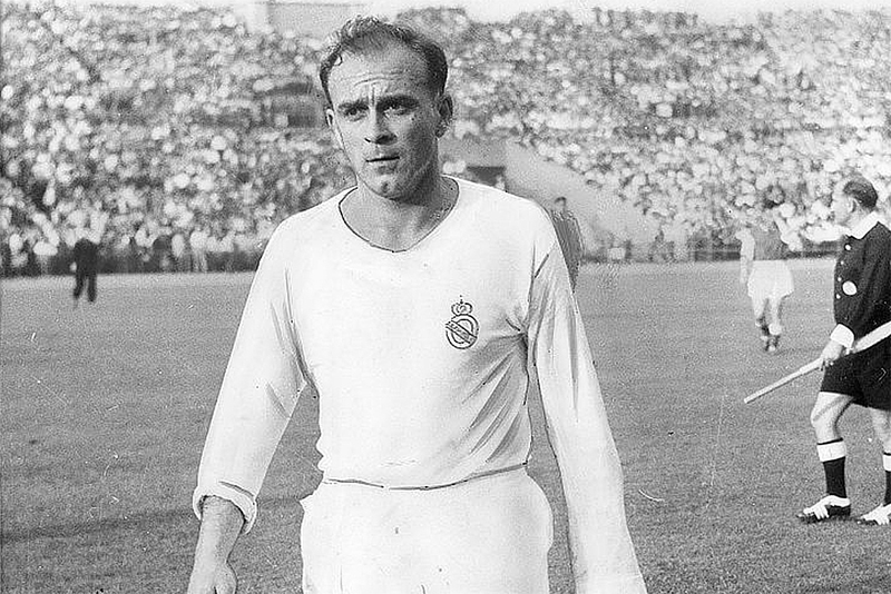 Di Stefano là thương vụ đẩy hận thù giữa Real và Barca đến mức không thể cứu vãn